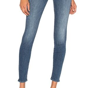 MOTHER The Looker in Groovin' *Hemmed 2 inches*